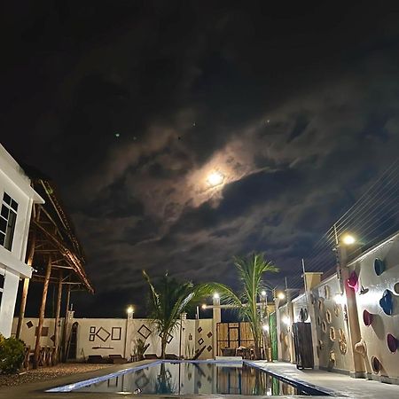 Vick Boutique Hotel With New Power Backup Nungwi Exterior photo